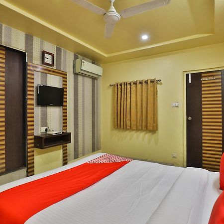 Spot On Hotel Shreeji Palace Ахмедабад Екстер'єр фото